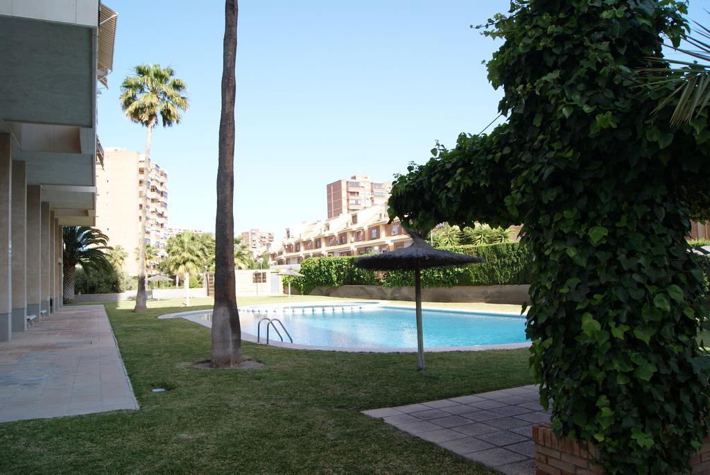 Arpon Apartment Alicante Oda fotoğraf